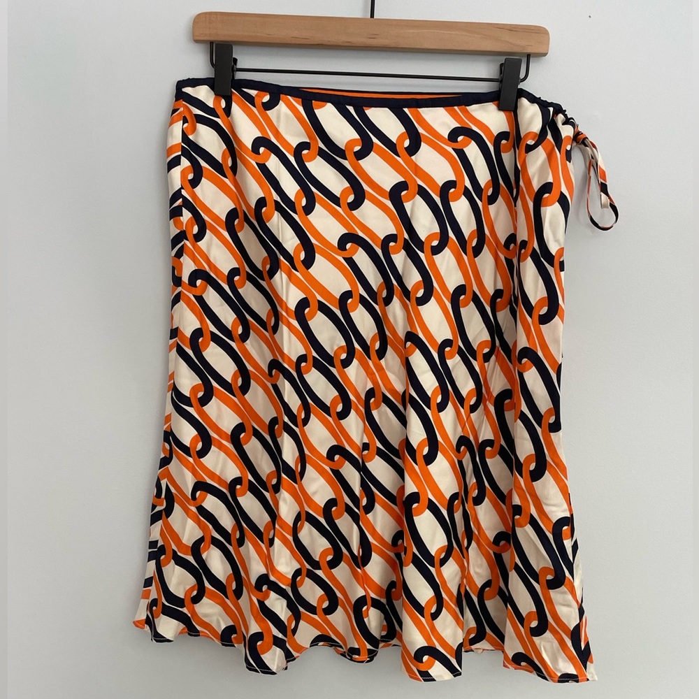 Millie of N.Y. 100% Silk Skirt